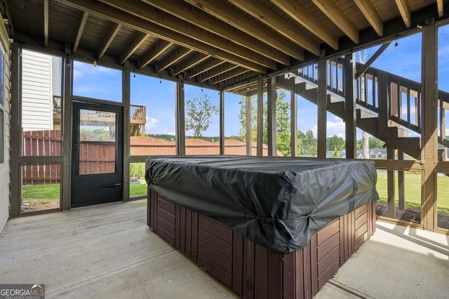 616 Little Bear Loop, Canton, GA 30114