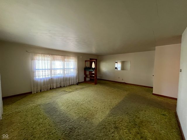 4212 Columbus Avenue, Anderson, IN 46013