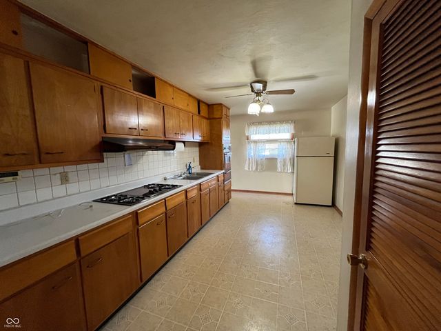 4212 Columbus Avenue, Anderson, IN 46013