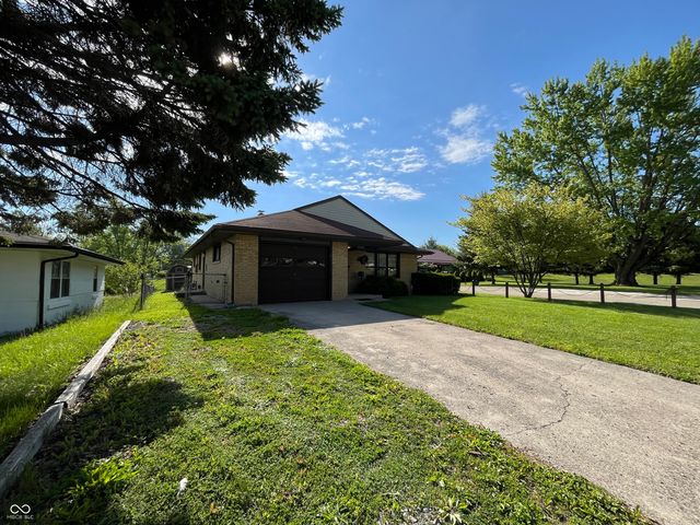 4212 Columbus Avenue, Anderson, IN 46013