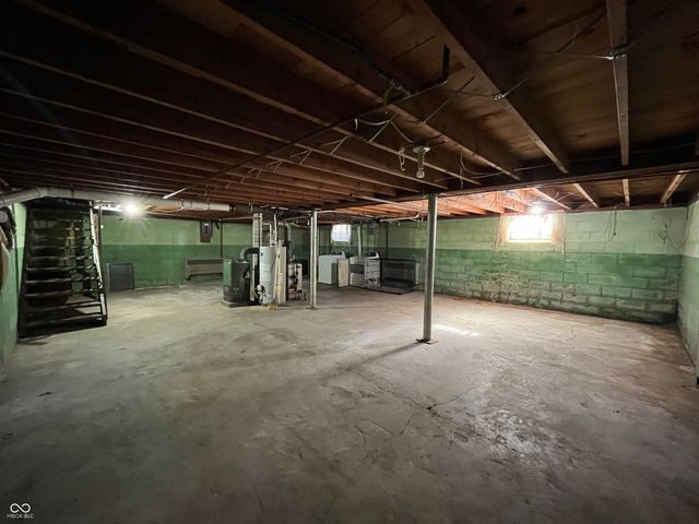 4212 Columbus Avenue, Anderson, IN 46013