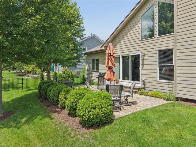 24913 Thornberry Drive, Plainfield, IL 60544