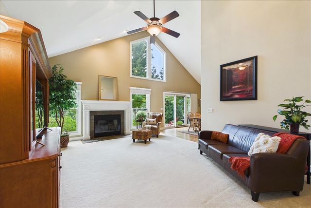 24913 Thornberry Drive, Plainfield, IL 60544