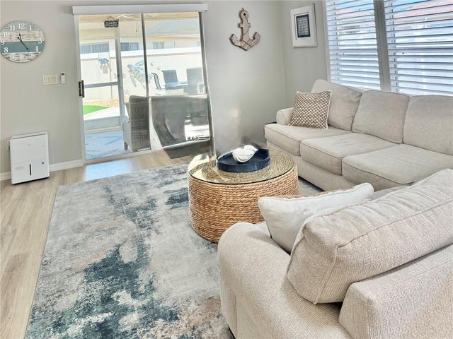 1946 MCCONNELLS AVENUE, The Villages, FL 32162
