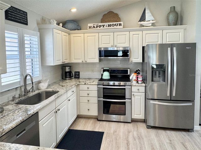 1946 MCCONNELLS AVENUE, The Villages, FL 32162