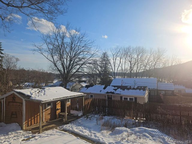 28 Putnam Drive, Carmel, NY 10512