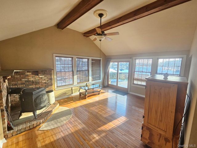 28 Putnam Drive, Carmel, NY 10512