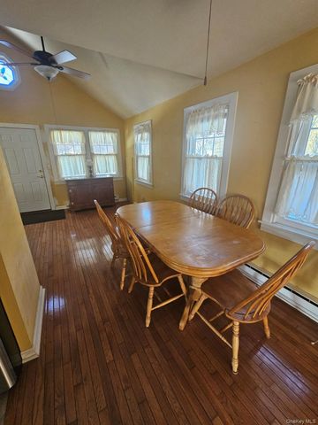 28 Putnam Drive, Carmel, NY 10512