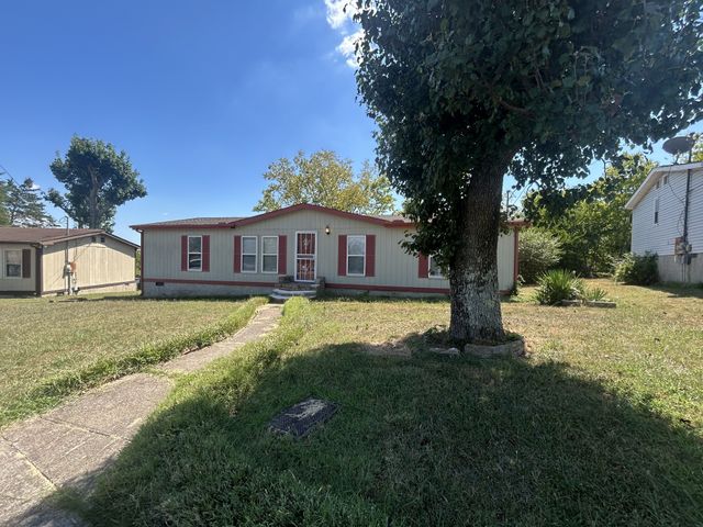 208 Greenbranch Ct, Nashville, TN 37207