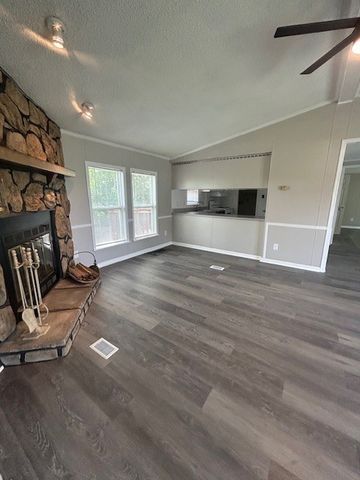 208 Greenbranch Ct, Nashville, TN 37207