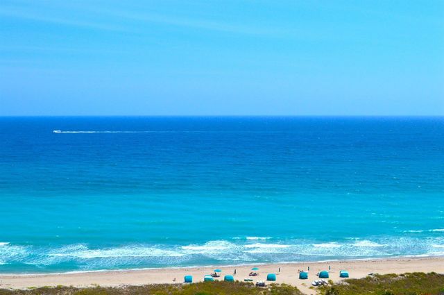 4501 N Ocean Boulevard Th-04, Boca Raton, FL 33431