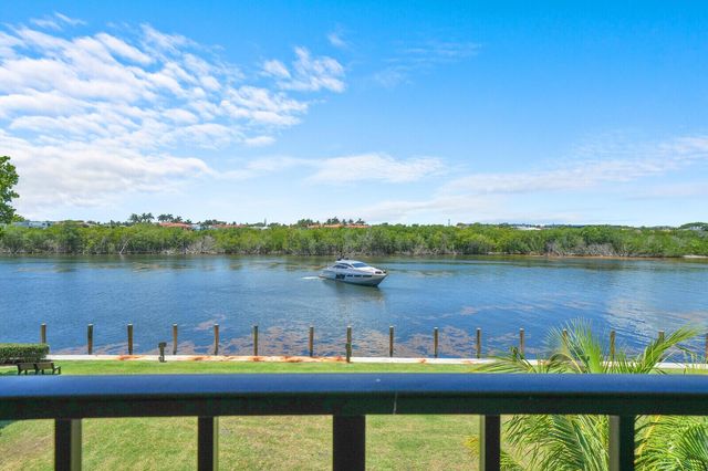 4501 N Ocean Boulevard Th-04, Boca Raton, FL 33431