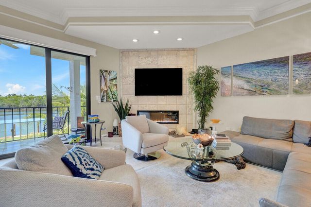 4501 N Ocean Boulevard Th-04, Boca Raton, FL 33431