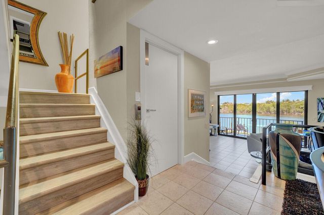 4501 N Ocean Boulevard Th-04, Boca Raton, FL 33431