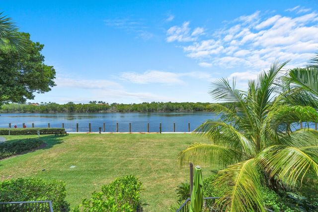 4501 N Ocean Boulevard Th-04, Boca Raton, FL 33431