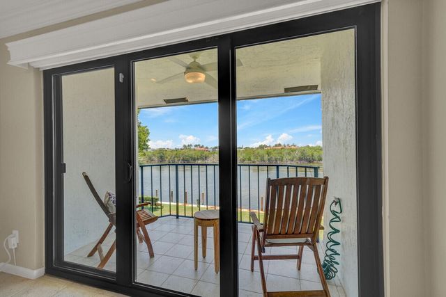 4501 N Ocean Boulevard Th-04, Boca Raton, FL 33431