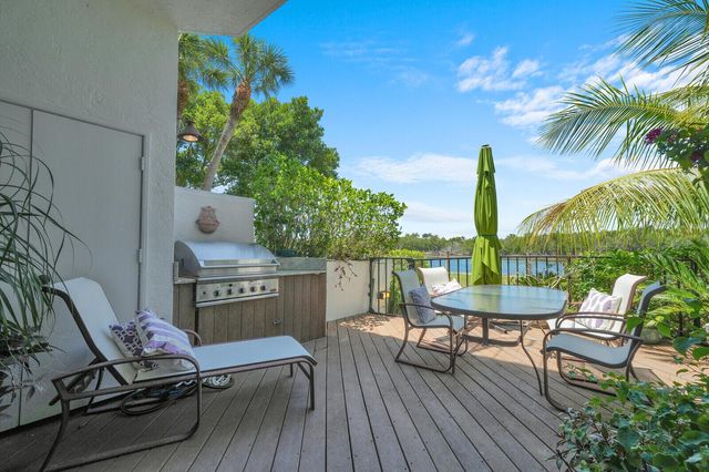 4501 N Ocean Boulevard Th-04, Boca Raton, FL 33431