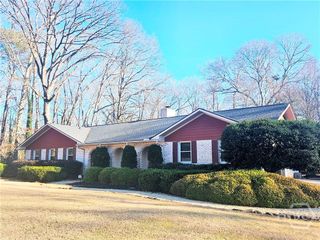 165 Canterbury Drive, Athens, GA 30606