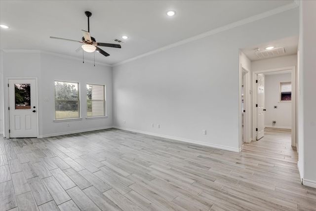 1007 SW 2nd Avenue, Mineral Wells, TX 76067
