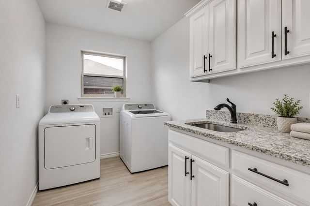 1007 SW 2nd Avenue, Mineral Wells, TX 76067
