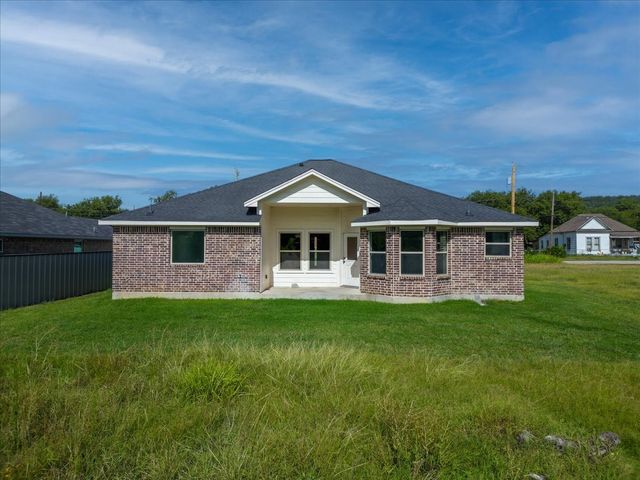 1007 SW 2nd Avenue, Mineral Wells, TX 76067