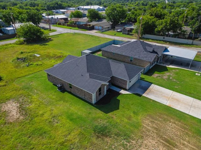1007 SW 2nd Avenue, Mineral Wells, TX 76067