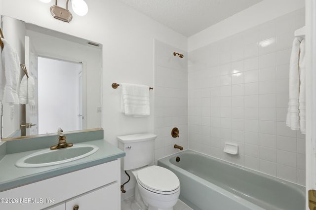 12 VIA SALERNO, Palm Coast, FL 32137