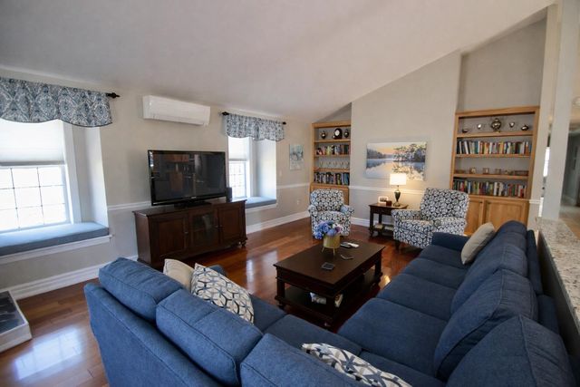 3 Hutchins Circle, Barre Town, VT 05641