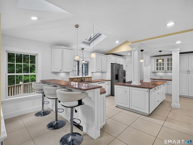 332 Lantern Hill Road, Stonington, CT 06355