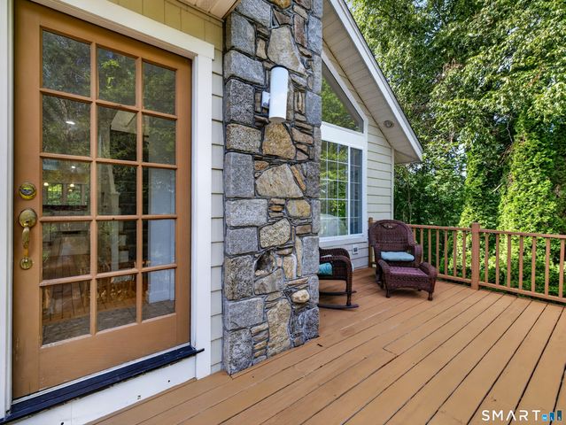 332 Lantern Hill Road, Stonington, CT 06355