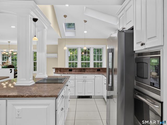 332 Lantern Hill Road, Stonington, CT 06355