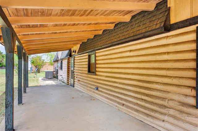 1841 Love Lane, Choctaw, OK 73020