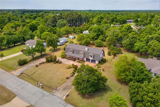 1841 Love Lane, Choctaw, OK 73020