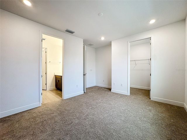 13172 CALMING BREEZE WAY, Winter Garden, FL 34787