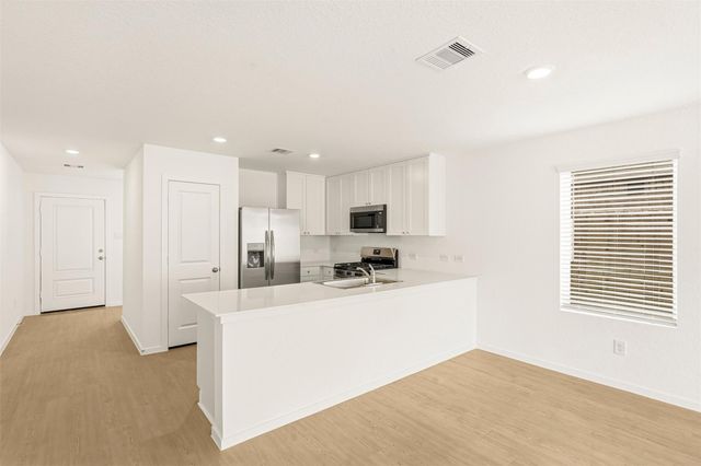 6034 Ash Willow Court, Montgomery, TX 77316