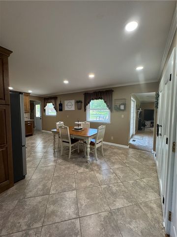 3800 Sterling Dr, Franklin Twp, OH 45005