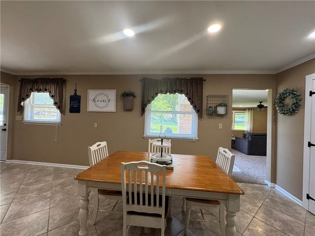 3800 Sterling Dr, Franklin Twp, OH 45005
