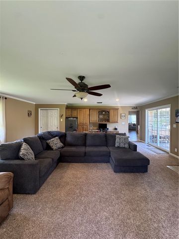 3800 Sterling Dr, Franklin Twp, OH 45005