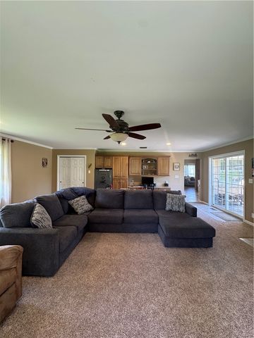 3800 Sterling Dr, Franklin Twp, OH 45005