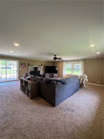 3800 Sterling Dr, Franklin Twp, OH 45005