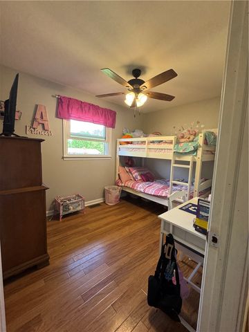 3800 Sterling Dr, Franklin Twp, OH 45005