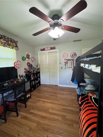 3800 Sterling Dr, Franklin Twp, OH 45005