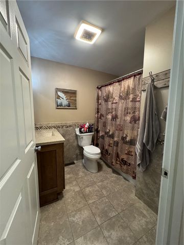 3800 Sterling Dr, Franklin Twp, OH 45005