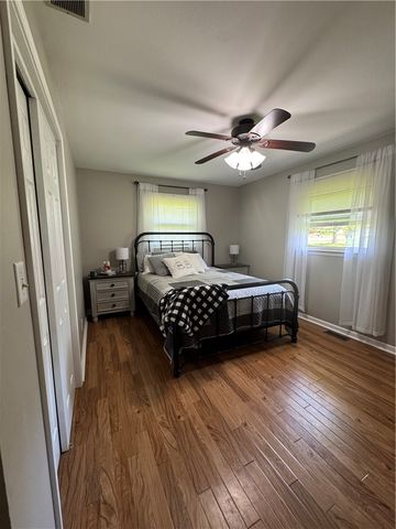 3800 Sterling Dr, Franklin Twp, OH 45005
