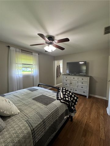3800 Sterling Dr, Franklin Twp, OH 45005