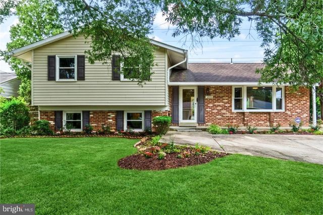11820 ENID DR, Potomac, MD 20854
