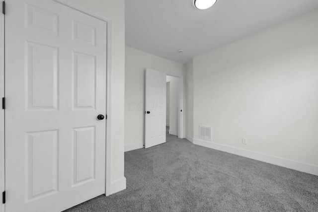 63 Stevens Avenue, Columbus, OH 43222