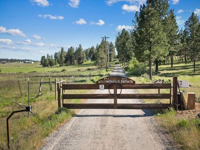 8323 W Mission Rd, Spokane, WA 99224
