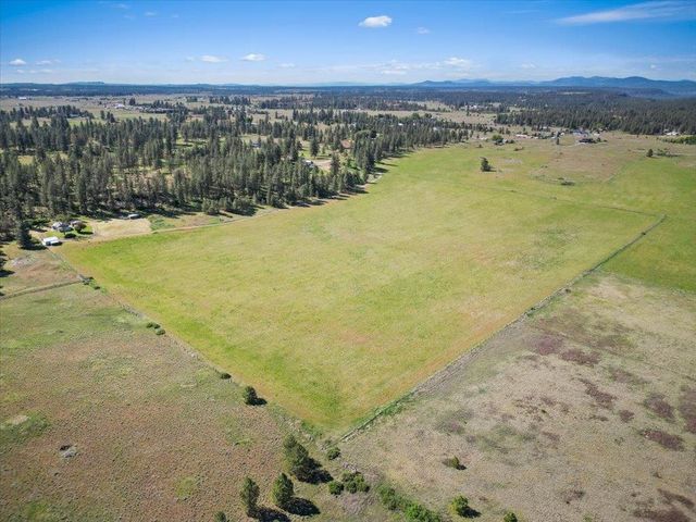 8323 W Mission Rd, Spokane, WA 99224