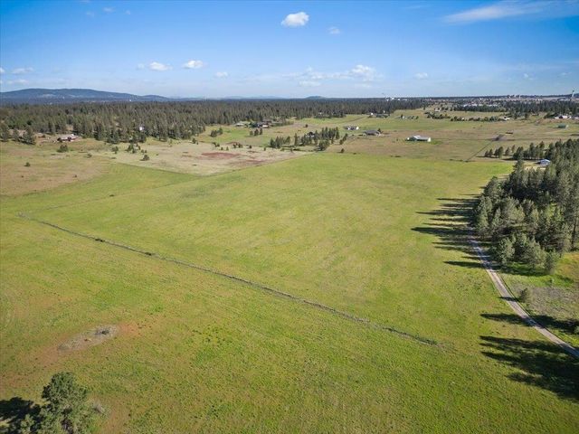 8323 W Mission Rd, Spokane, WA 99224